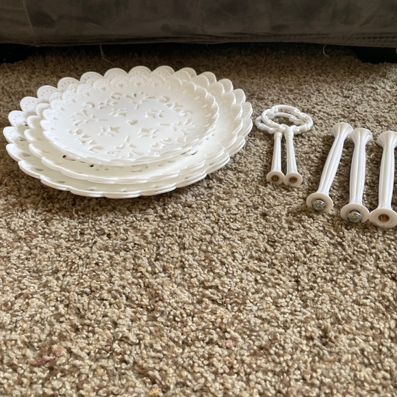 12-Piece Dessert Stand - Picture 3 of 7